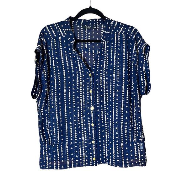 A.n.a. Sheer Blue and Gold‎ Triangle Blouse Cap Sleeve Women’s Large (G-106) - Picture 1 of 4